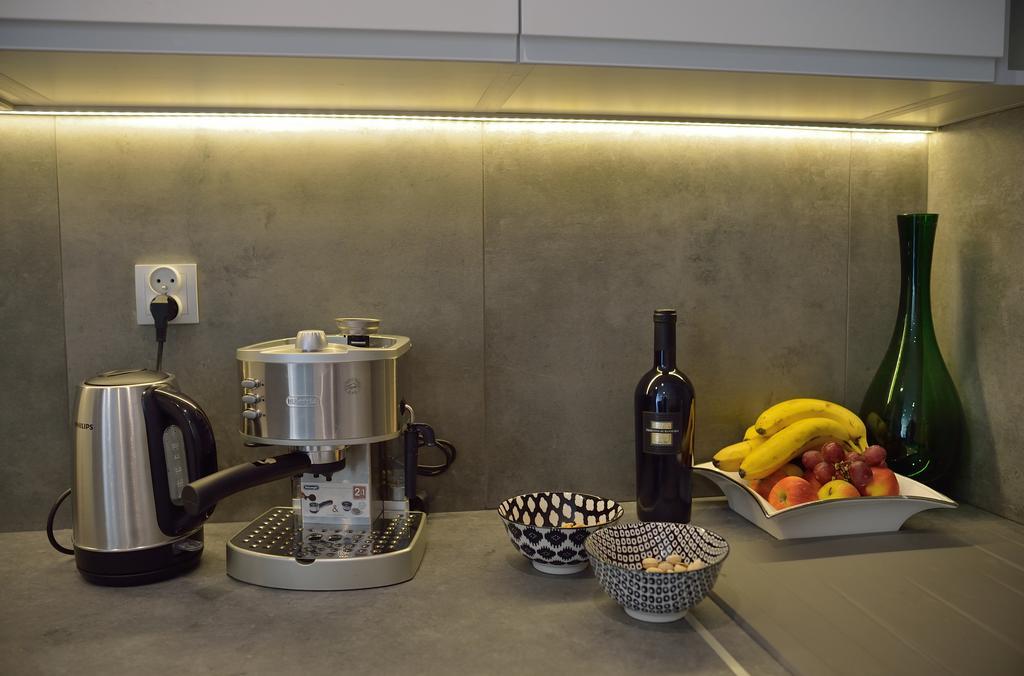 كراكوفيا Garden Apartment Cracow- Shopping Mall 1Min, Underground Parking, Family Friendly, City Center المظهر الخارجي الصورة