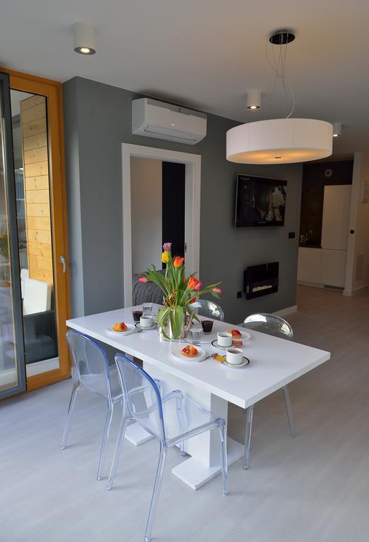 كراكوفيا Garden Apartment Cracow- Shopping Mall 1Min, Underground Parking, Family Friendly, City Center المظهر الخارجي الصورة